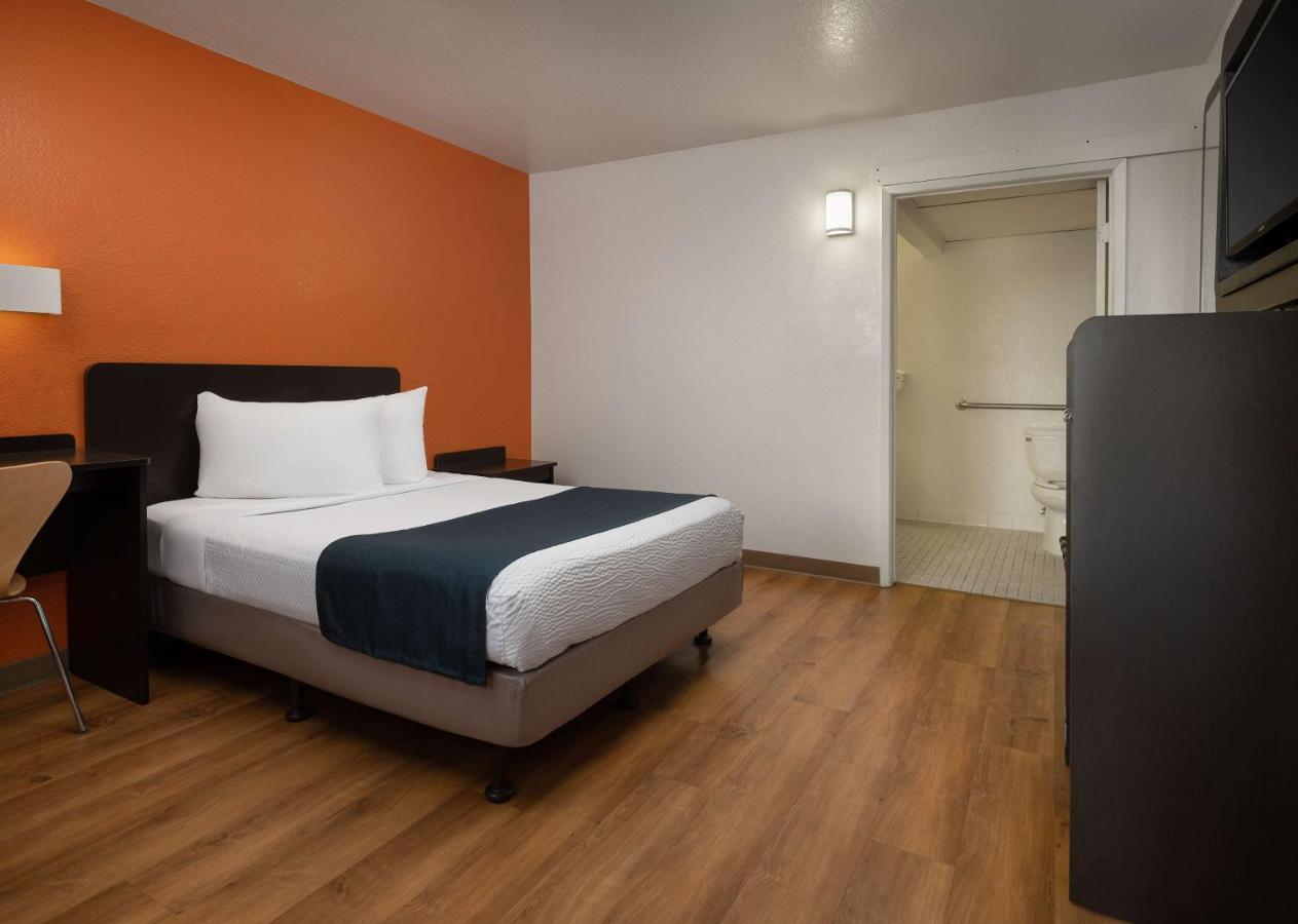 Motel 6-Carpinteria, CA - Santa Barbara - North Bagian luar foto