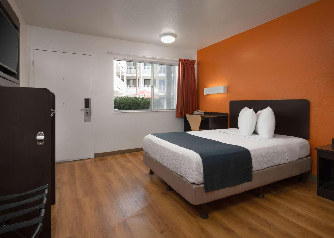 Motel 6-Carpinteria, CA - Santa Barbara - North Bagian luar foto