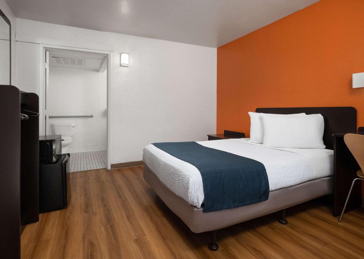 Motel 6-Carpinteria, CA - Santa Barbara - North Bagian luar foto